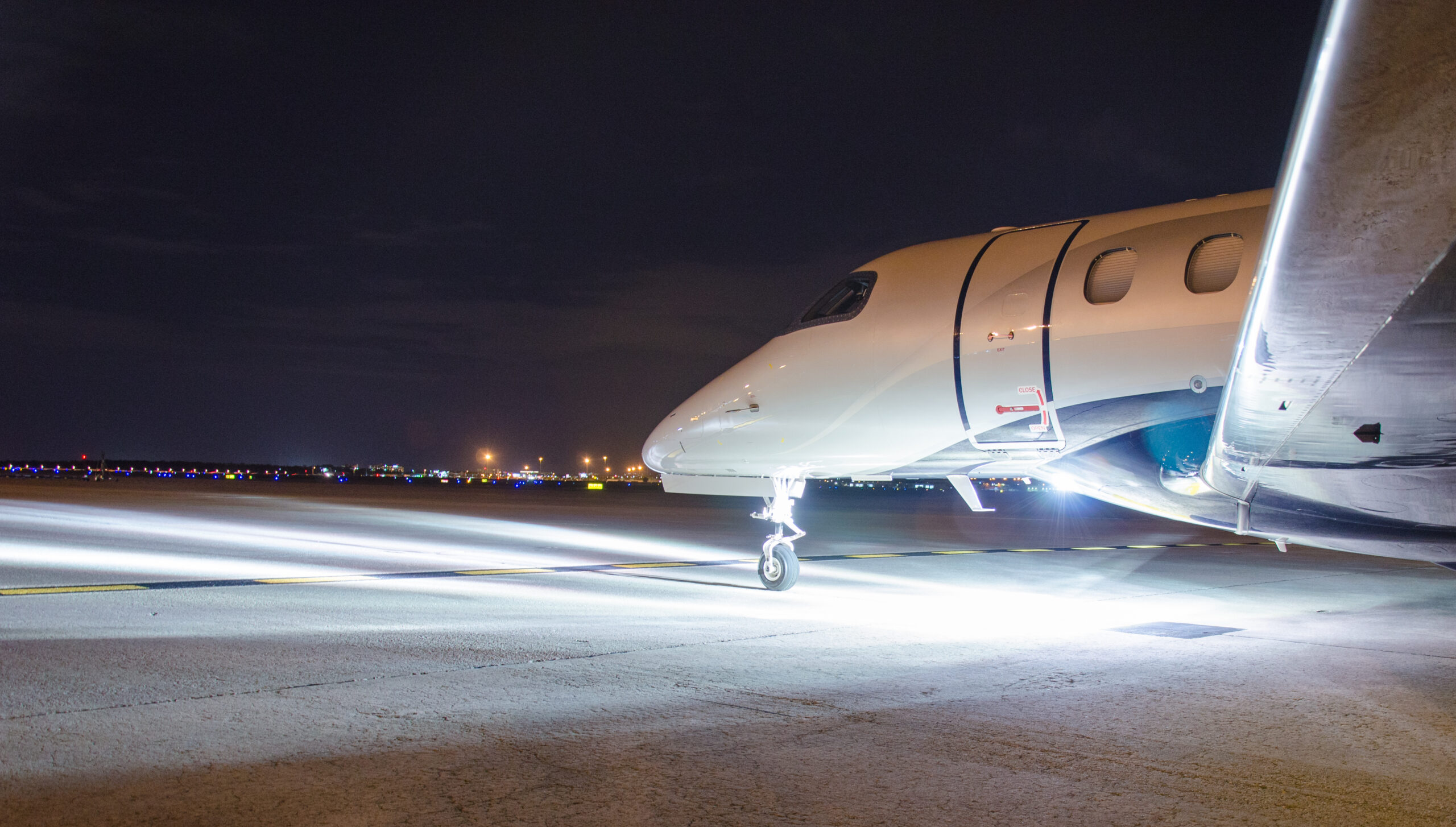 Pro Star Aviation Enhances Phenom 300 With Whelen Aerospace Technologies